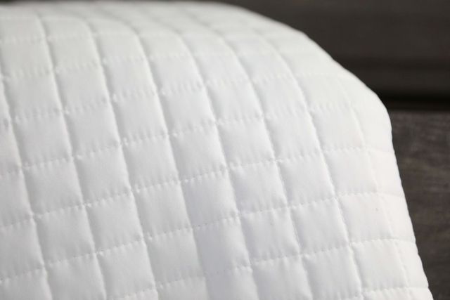 Couverture double 100% microfibre matelassée blanche Zenima®-1