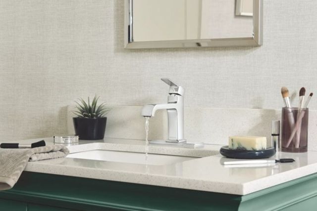 Peerless Ezra® Chrome Single Handle Curved Spout Lavatory Faucet-3