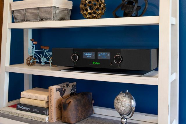 McIntosh Signature Audio Blue Light
