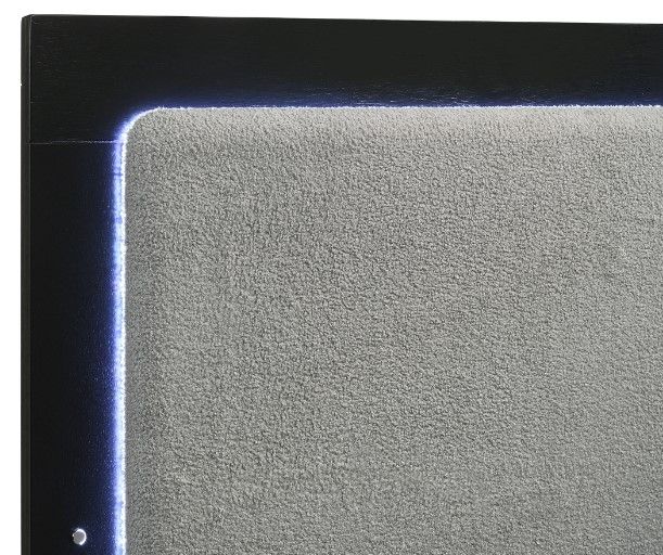 Coaster® Caraway Black/Light Gray Eastern King Upholstered Panel Bed-3