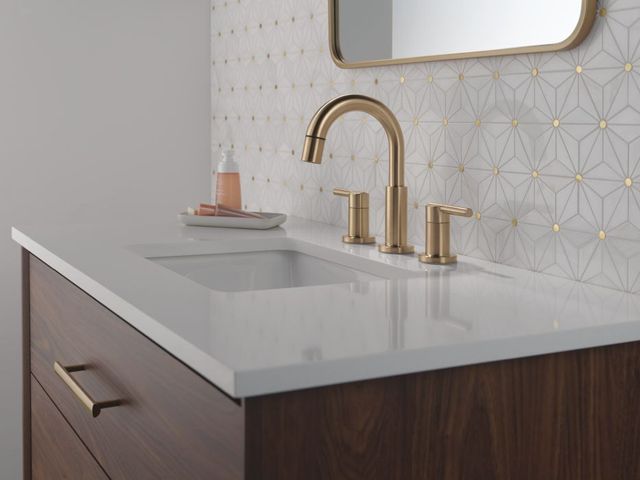 Delta Nicoli® Champagne Bronze 2-Handle Widespread Pull-Down Bathroom Faucet-2