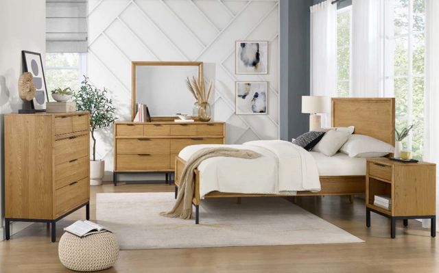 Intercon Newport Natural Oak King Panel Bed-1