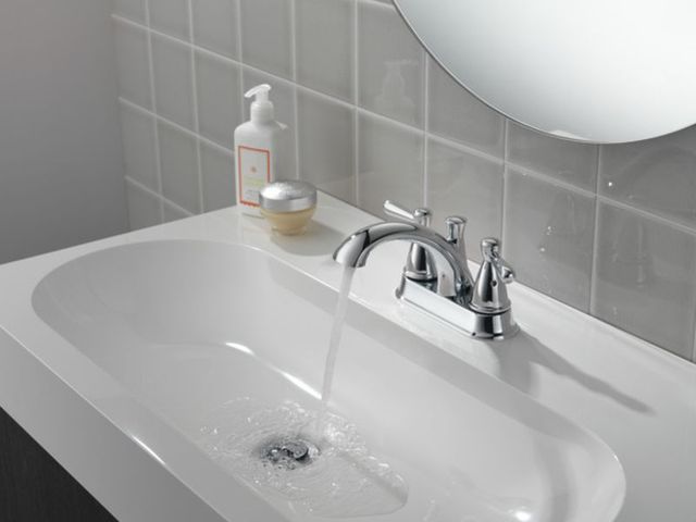 Peerless Retail Channel Product 2-Handle Chrome Centerset Bathroom Faucet-2