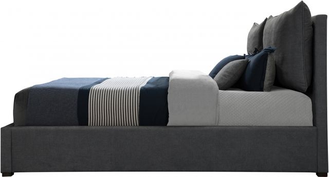 Meridian Furniture Misha Pepper Black Queen Bed-3
