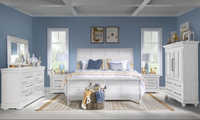 Legacy Classic Vintage Market Picket Fence Queen Sleigh Bed-1