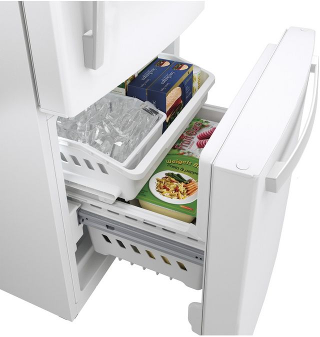 GE® 30 in. 21.0 Cu. Ft. White Bottom Freezer Refrigerator-4