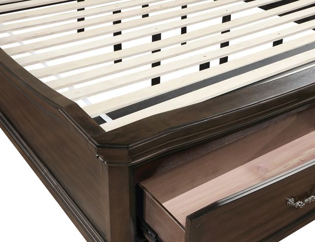 New Classic® Home Furnishings Lyndhrust Beige/Walnut Queen Sleigh Storage Bed-3