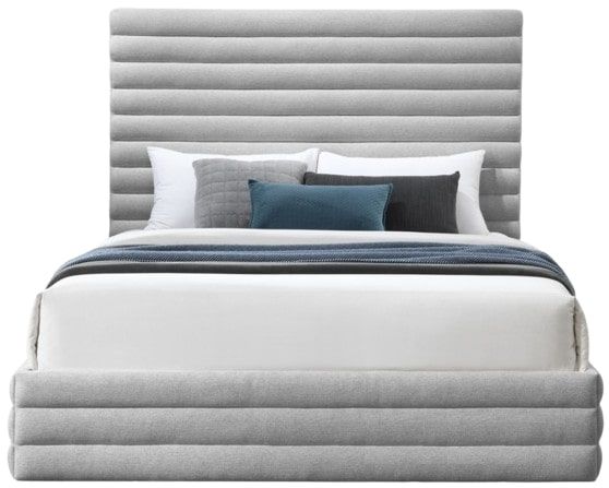 Meridian Furniture Maxwell Grey Queen Upholstered Panel Bed-1