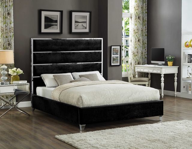 Meridian Furniture Zuma Black Queen Bed-2