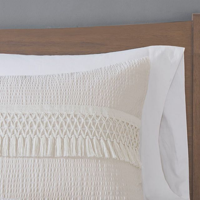 Olliix by Madison Park 3 Piece Ivory King/California King Amaya Cotton Seersucker Duvet Cover Set-3