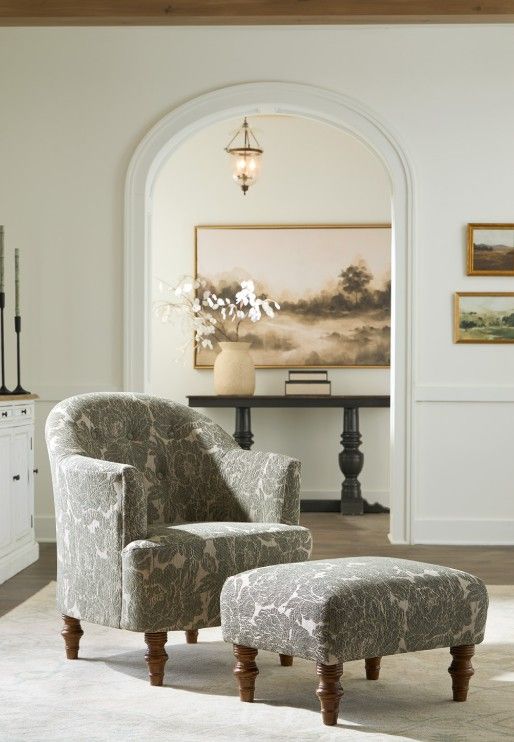 Best® Home Furnishings Customizable Arden Fabric Stationary Chair with Dark Walnut Legs-4
