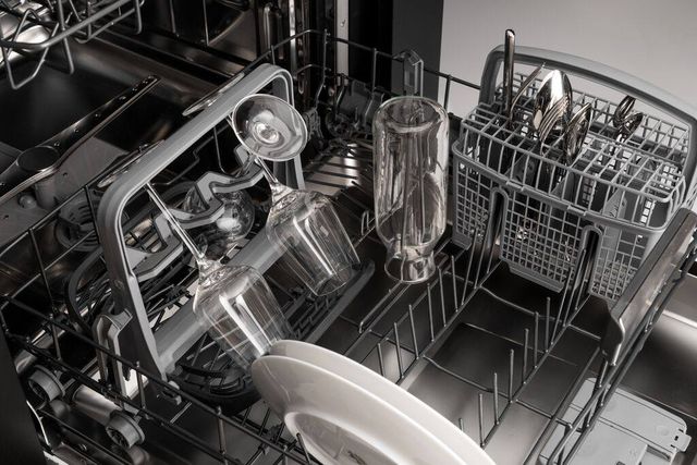 Bertazzoni 24" Stainless Steel Top Control Built-In Dishwasher-3