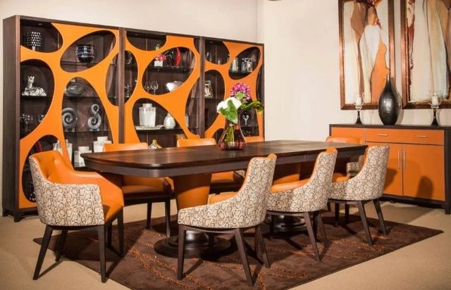 Michael Amini® 21 Cosmopolitan™ Umber Extendable Dining Table with Diablo Orange/Umber Base-1