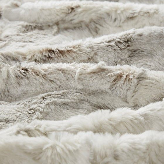 Olliix by Madison Park Sachi Natural 60x70" Polyester Marble Printed Knitted Long Fur Throw-1