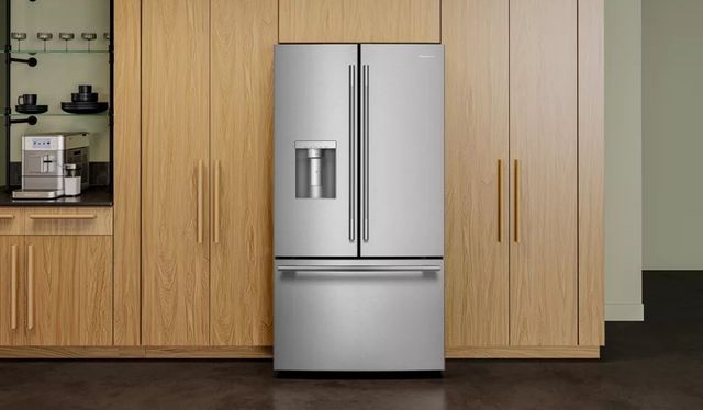 KitchenAid 36 30.5 cu.ft PrintShield Stainless French Door Refrigerator with Exterior Water and Ice Dispenser KitchenAid 36 30.5 cu.ft PrintShield Stainless French Door Refrigerator with Exterior Water and Ice Dispenser