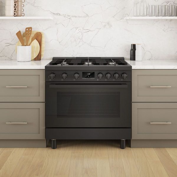 Bosch 800 Series 36” Black Stainless Steel Pro Style Gas Range