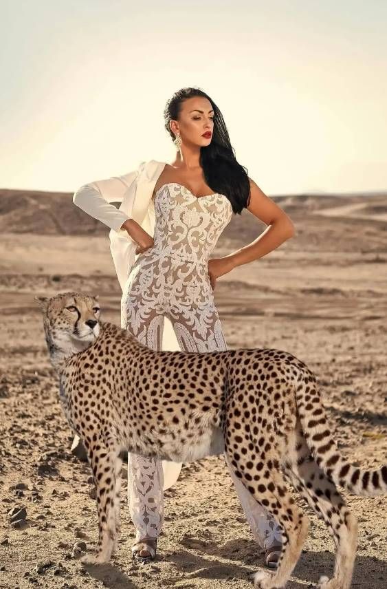 Classy Art Cheetah Girl Wall Art-0