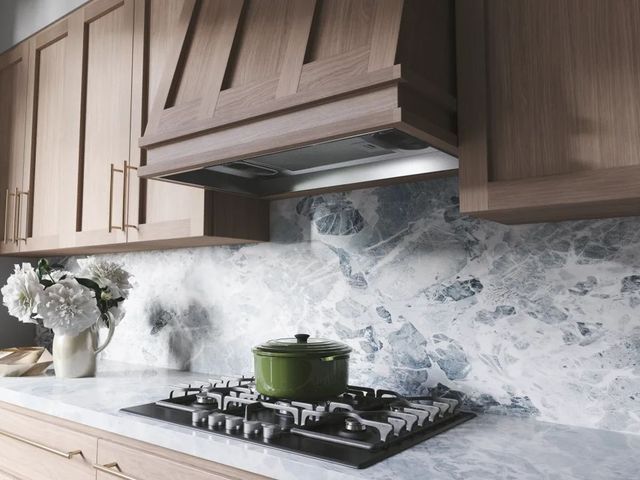 Zephyr Essentials Power Twister ES 27" Stainless Steel Under Cabinet Insert Hood-1