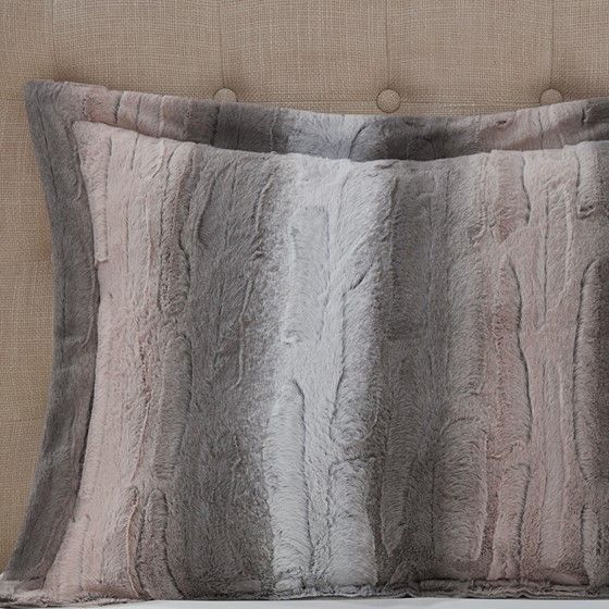 Olliix by Madison Park Zuri Blush and Grey Full/Queen Faux Fur Comforter Set-4