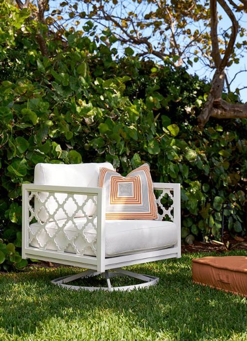 Lane Venture® Willow Outdoor Aluminum Garden Swivel Rocker-2