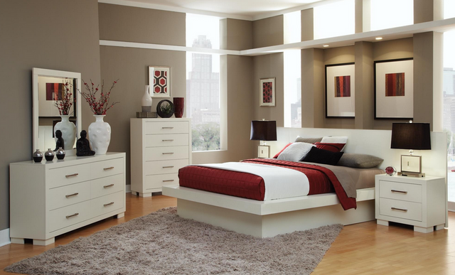 Coaster® Jessica White Queen Platform Bed-1