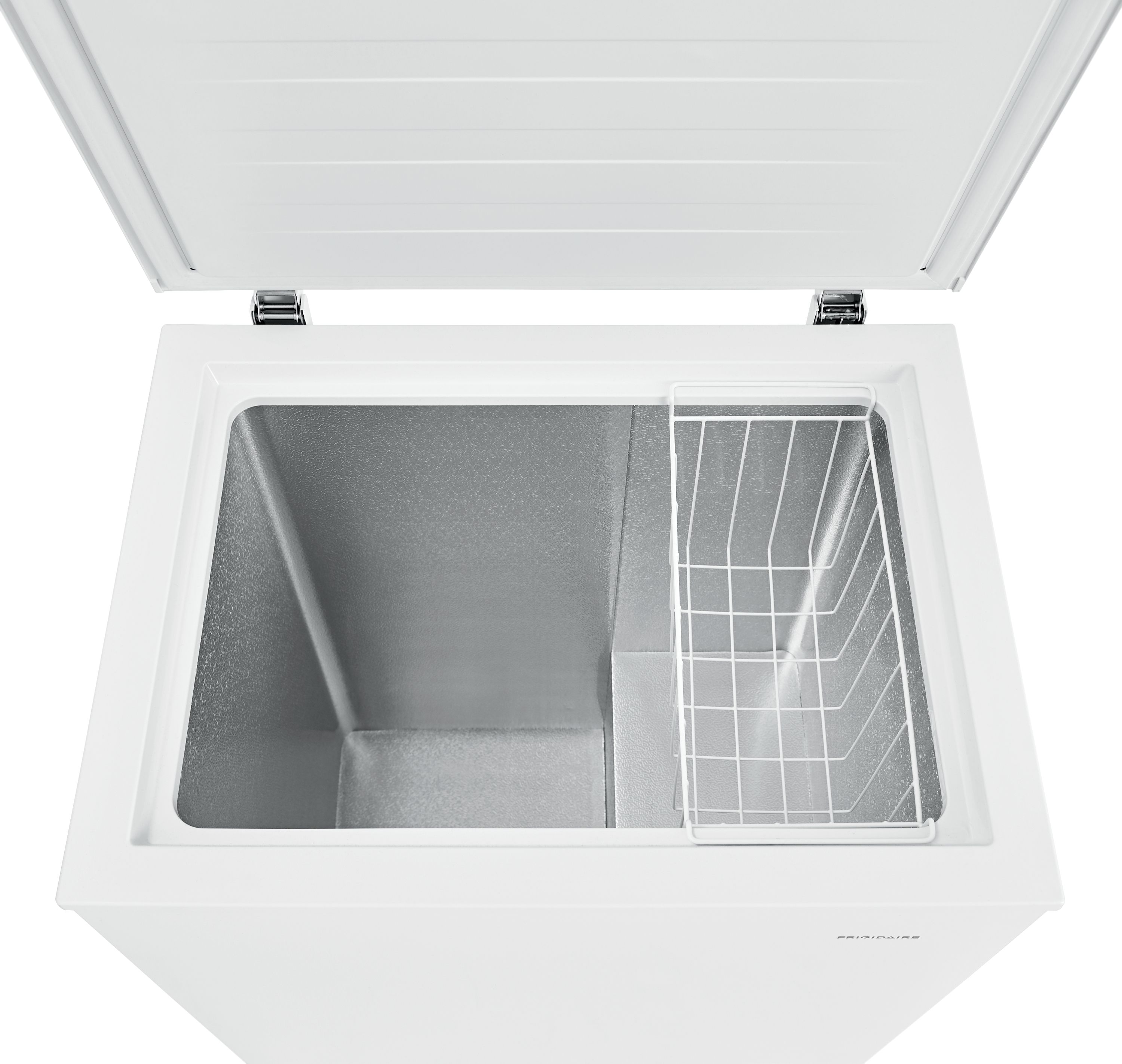 Frigidaire Chest Freezer - Thumbnail 2