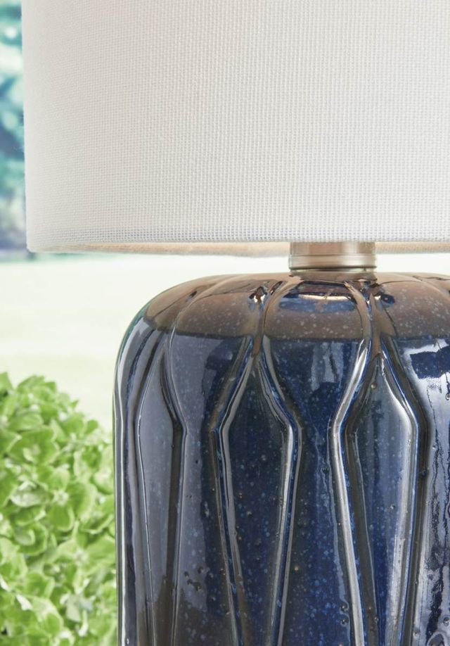 Signature Design by Ashley® Hengrove Navy Ceramic Table Lamp-1