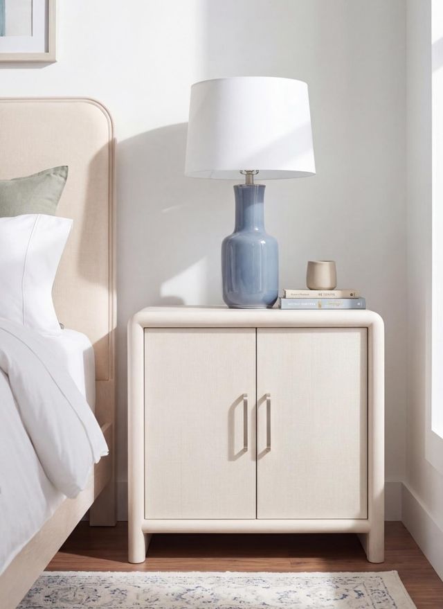 Legacy Classic Maren Fresh Canvas Chest-1