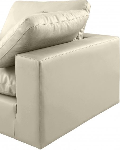 Meridian Furniture Comfy 3-Piece Cream 119" Modular Sofa-3
