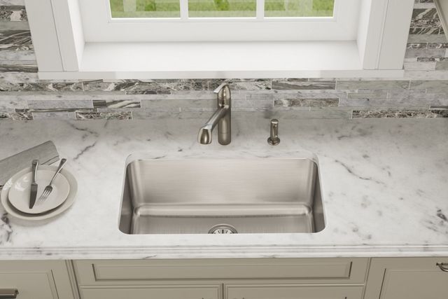 Elkay Lustertone® Classic Lustrous Satin 30-1/2" x 18-1/2" x 11-1/2" Single Bowl Undermount Sink-2