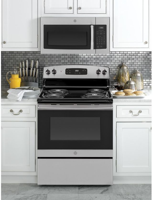 GE® 4 Piece Stainless Steel Kitchen Package-3