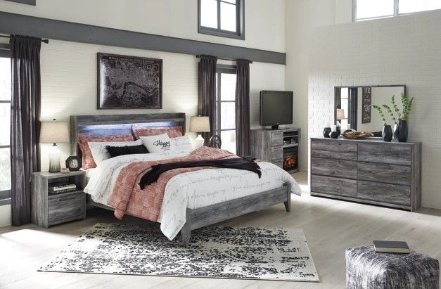Signature Design by Ashley® Baystorm 2-Piece Gray King Panel Bed Set-3