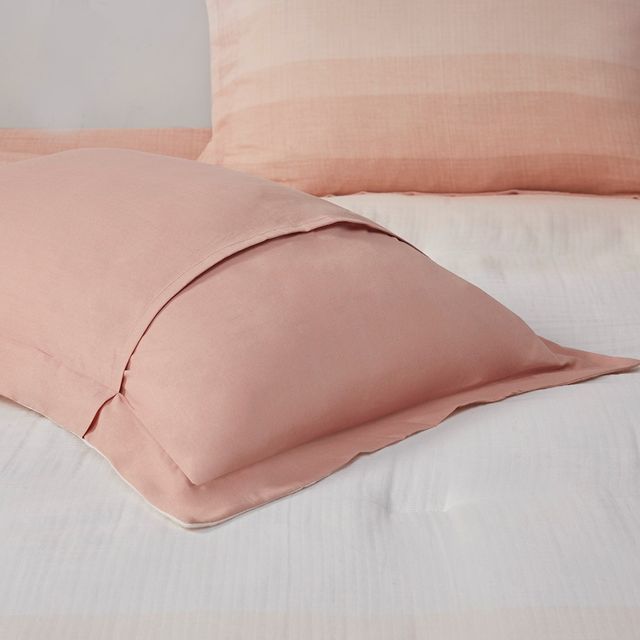 Olliix by Urban Habitat Maren 5 Pieces Ombre Blush Full/Queen Printed Cotton Gauze Comforter Set-4