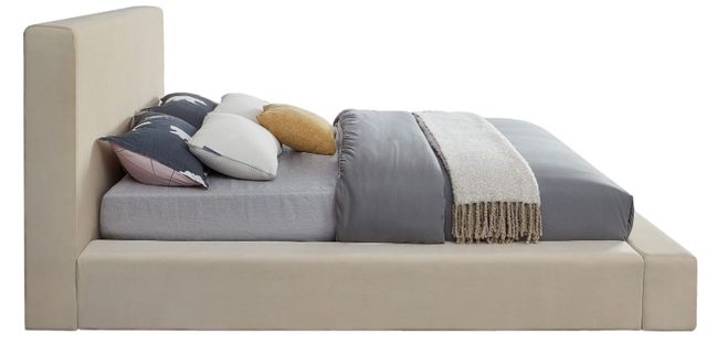 Meridian Furniture Dorian Cream King Upholstered Panel Bed-2