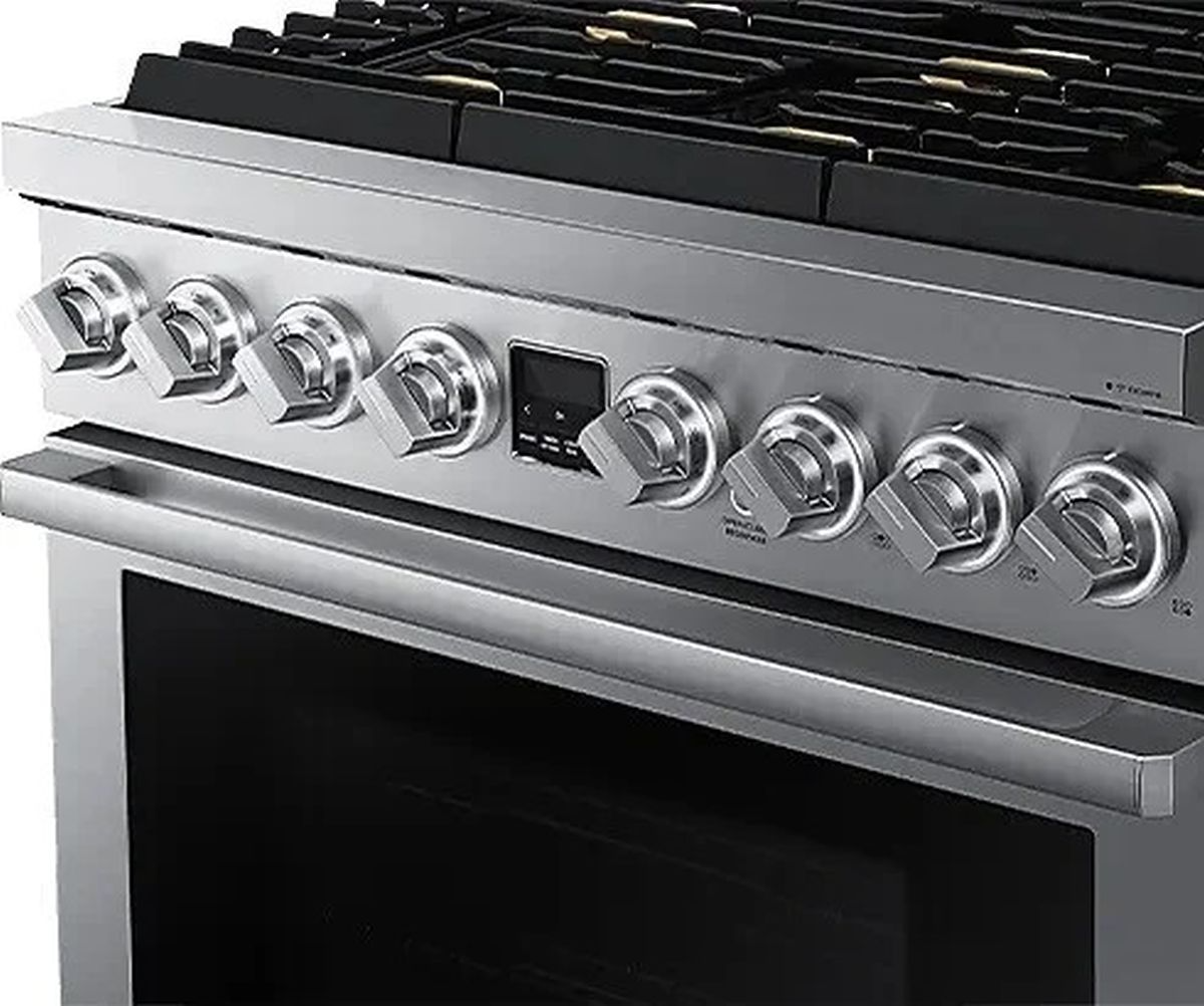 Dacor 36" Pro Style Natural Gas Range - Thumbnail 2