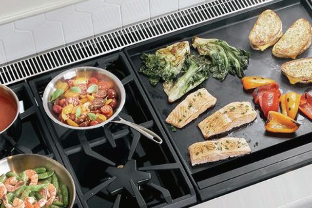 Thermador® Pro Grand® 60" Stainless Steel Pro Style Dual Fuel Range-2