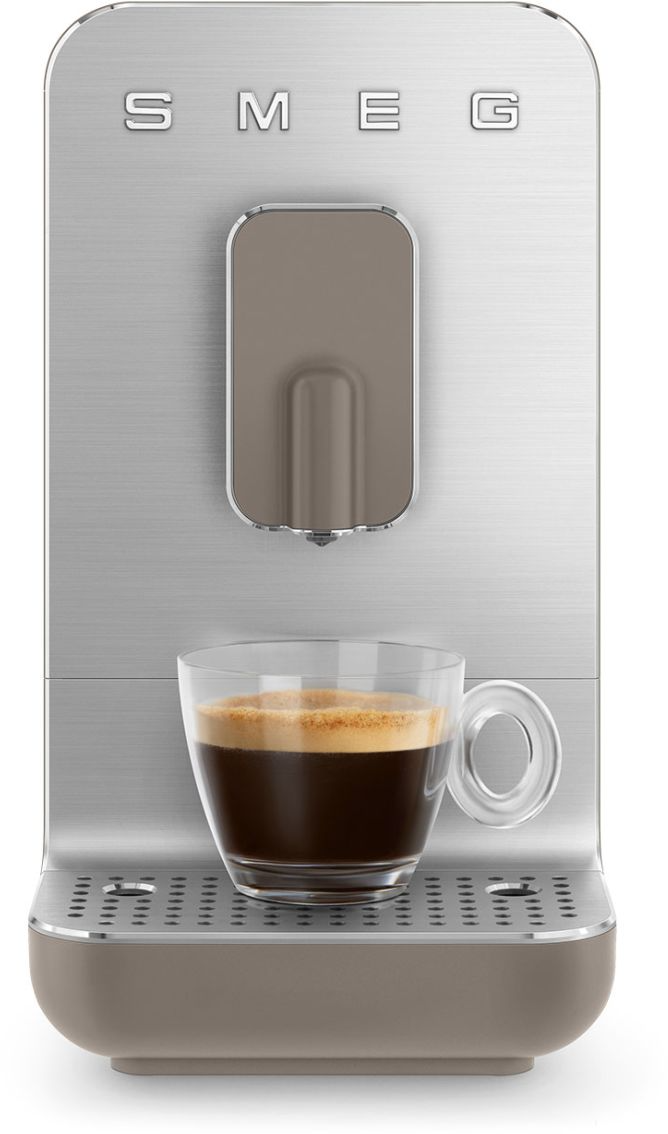 【定価5万円　未使用品】Smeg コーヒーメーカー Retro Style 2025年最新】smeg コーヒーメーカーの人気アイテム - メルカリ