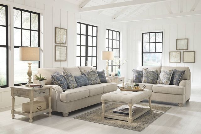 Benchcraft® Traemore Linen Queen Sofa Sleeper-3