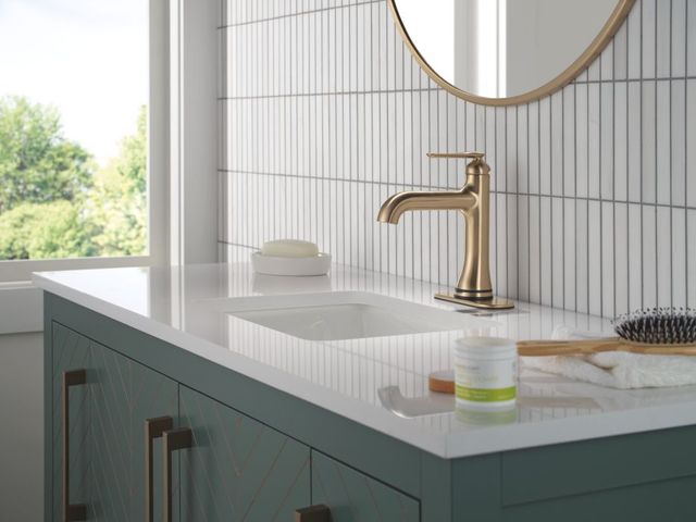 Delta Bonacci™ Champagne Bronze Single Handle Bathroom Faucet with Touch20 with Touchless Technology-1