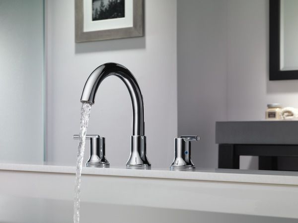 Delta Trinsic® 10" Chrome Roman Tub Faucet Trim-1