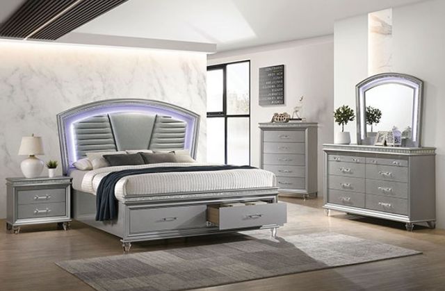 Furniture of America® Maddie Silver California King Upholstered Panel Bed-3