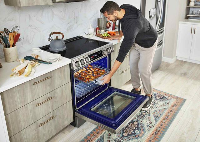 LG 30" PrintProof® Stainless Steel Slide In Electric Range-16