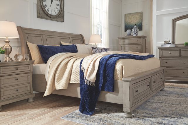 Signature Design by Ashley® Lettner 3-Piece Light Gray California King Sleigh Bed Set-3
