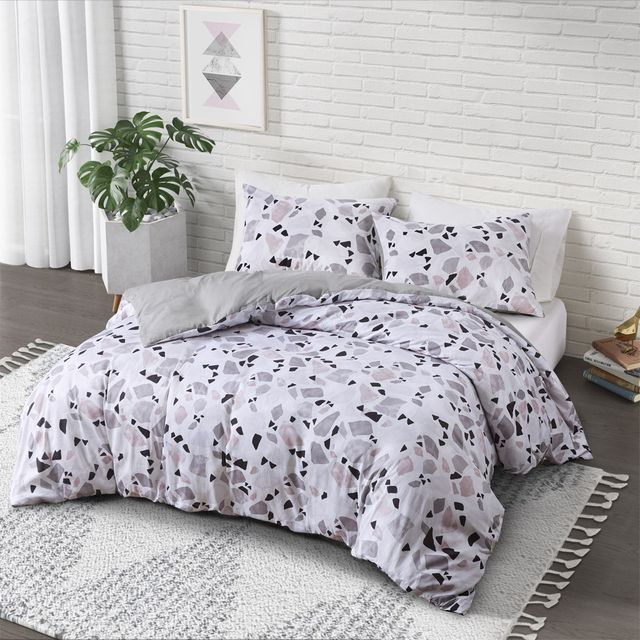 Olliix by CosmoLiving Terrazzo Cotton Printed Blush and Grey King/California King Comforter Set-0