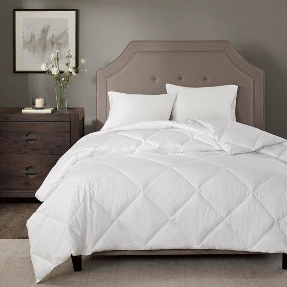 Olliix by Madison Park Signature White Diamond Down Alternative Full/Queen 1000 Thread Count Cotton Comforter-0