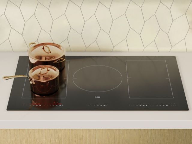 Beko 36" Black Glass  Induction Cooktop-2