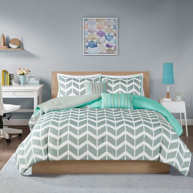 Olliix by Intelligent Design Nadia Teal Full/Queen Comforter Set-0