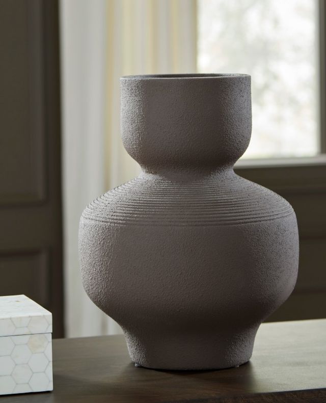 Signature Design by Ashley® Dalsen Brown Vase-2