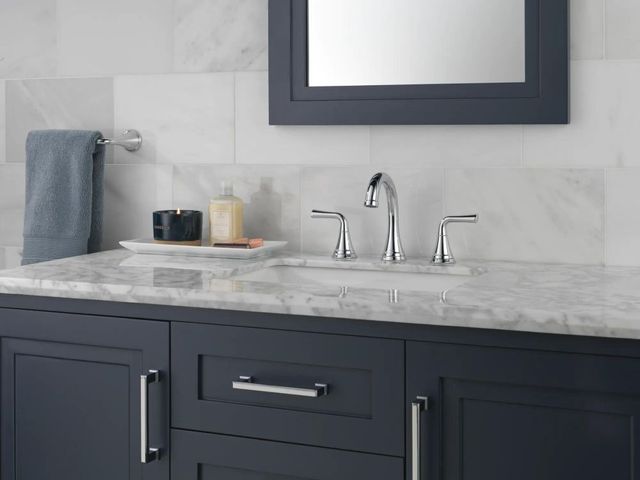 Delta Kayra® Chrome 8" Towel Bar-2