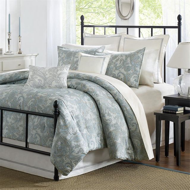 Olliix by Harbor House Chelsea Multi Queen Comforter Set-1
